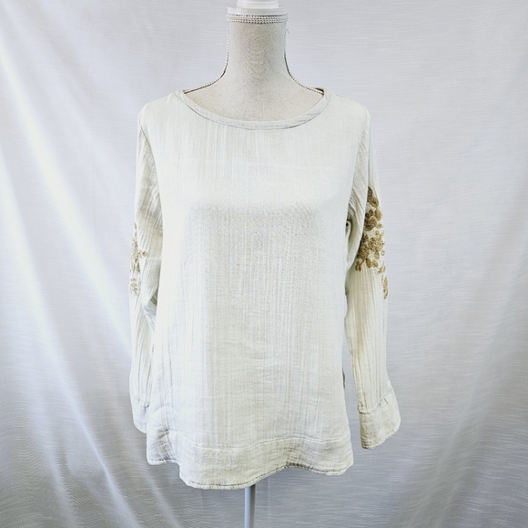 NWT Soft Surroundings Charlotte Embroidered Top Medium - Picture 3 of 11